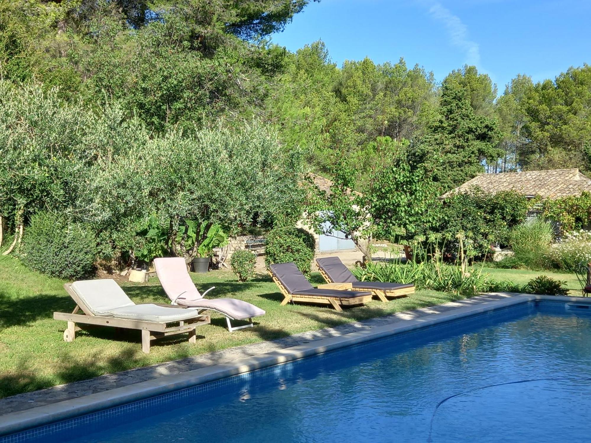 La Roulotte Du Petit Paradis Saint-Rémy-de-Provence المظهر الخارجي الصورة